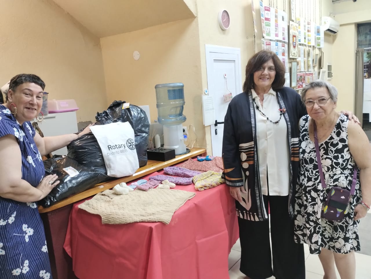 Donación de ropa al hogar 